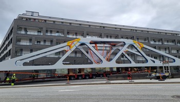 Transport der Brücke