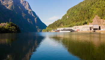 BRØDRENE AA in Norway